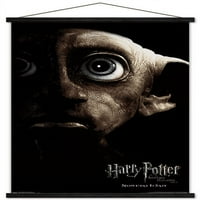 Хари Потър и Даровете на смъртта: Част - Доби с един лист стенен плакат с дървена магнитна рамка, 22.375 34